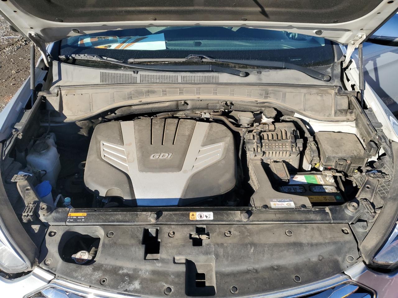 Hyundai SANTA FE Gls Image 13