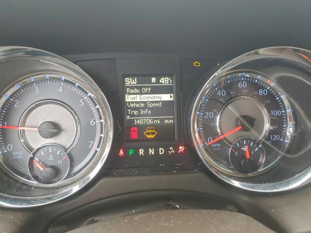 Chrysler Minivan Touring Image 8