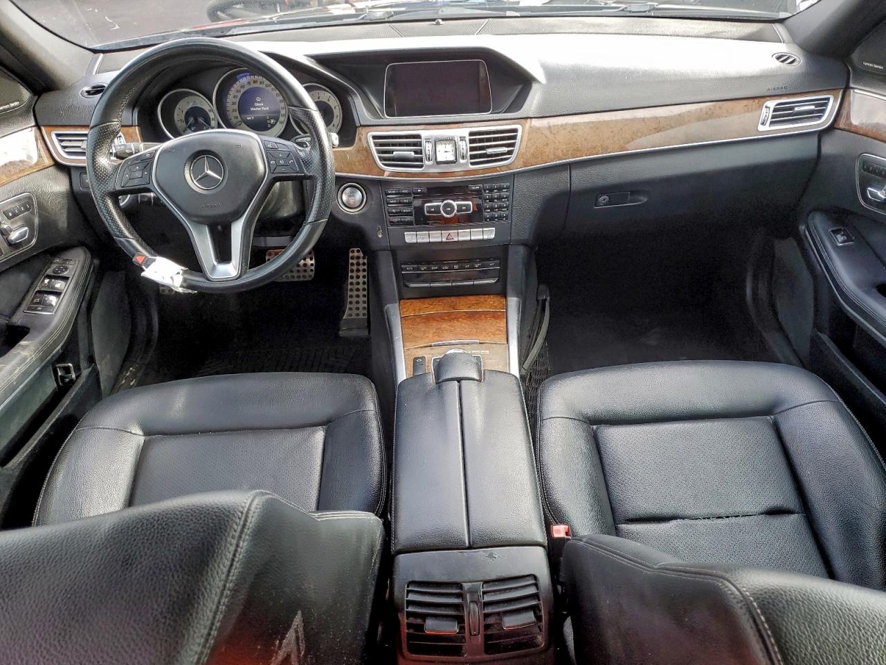 Mercedes-Benz E-Class 350 4matic Image 6