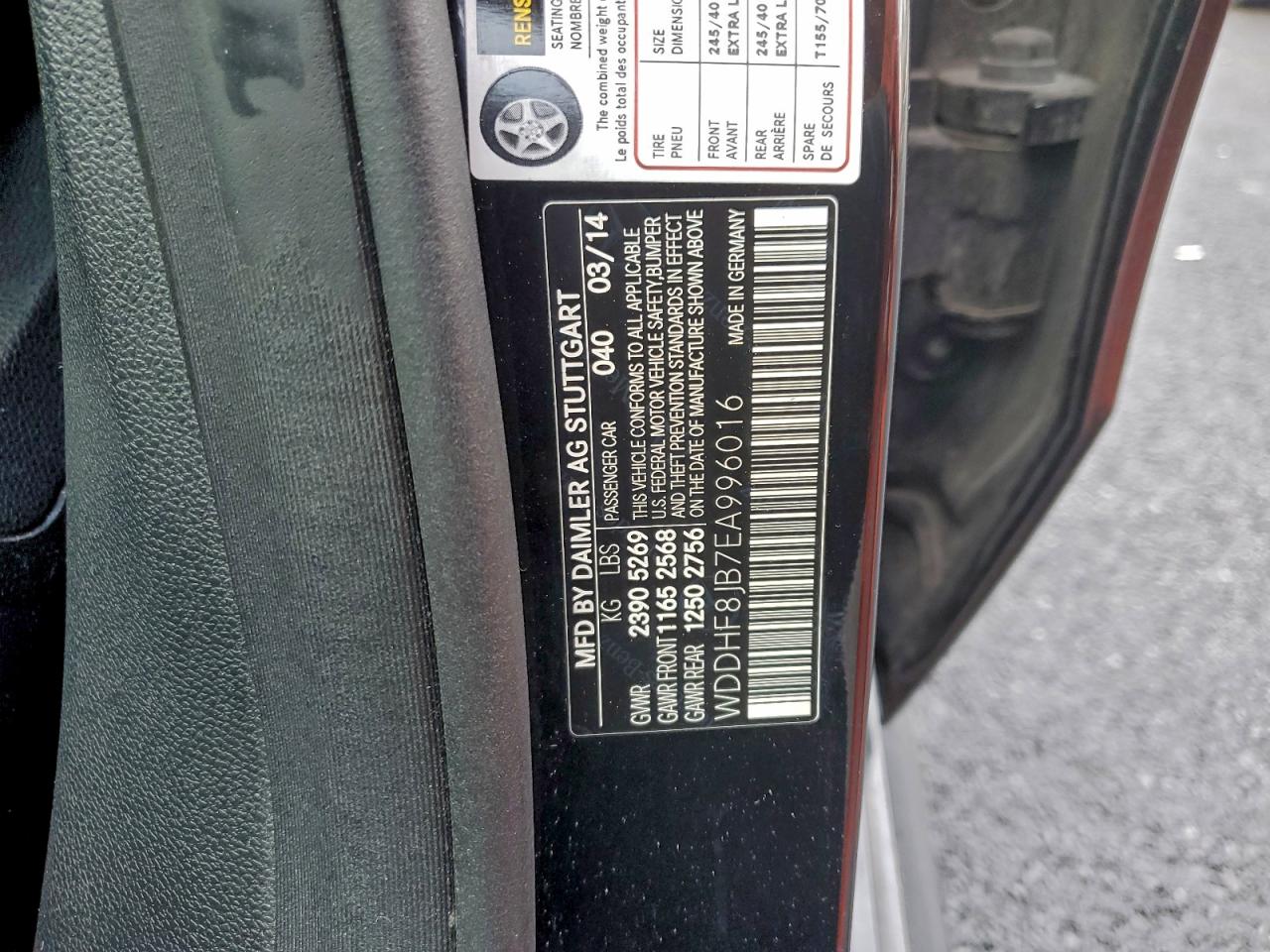 Mercedes-Benz E-Class 350 4matic Image 8