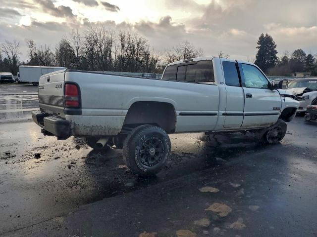 Dodge Ram 2500 Image 2