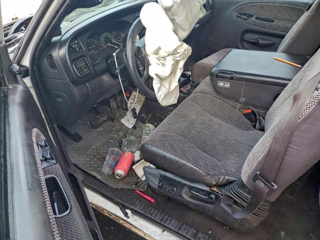 Dodge Ram 2500 Image 5