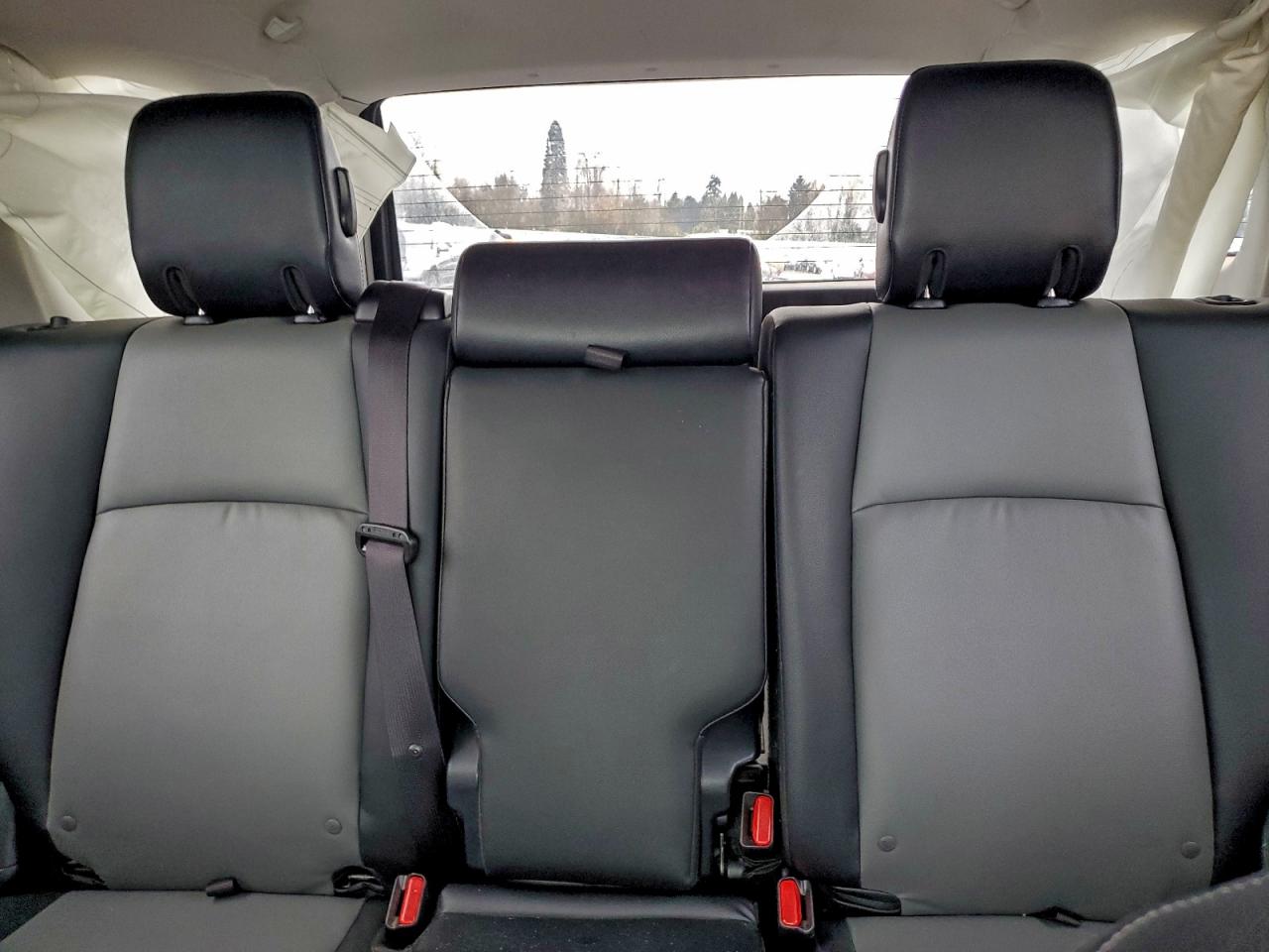 Toyota 4Runner Sr5/sr5 Premium Image 6