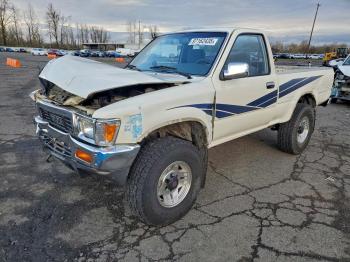  Salvage Toyota Pickup