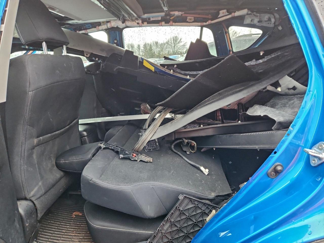 Toyota RAV4 Adventure Image 9