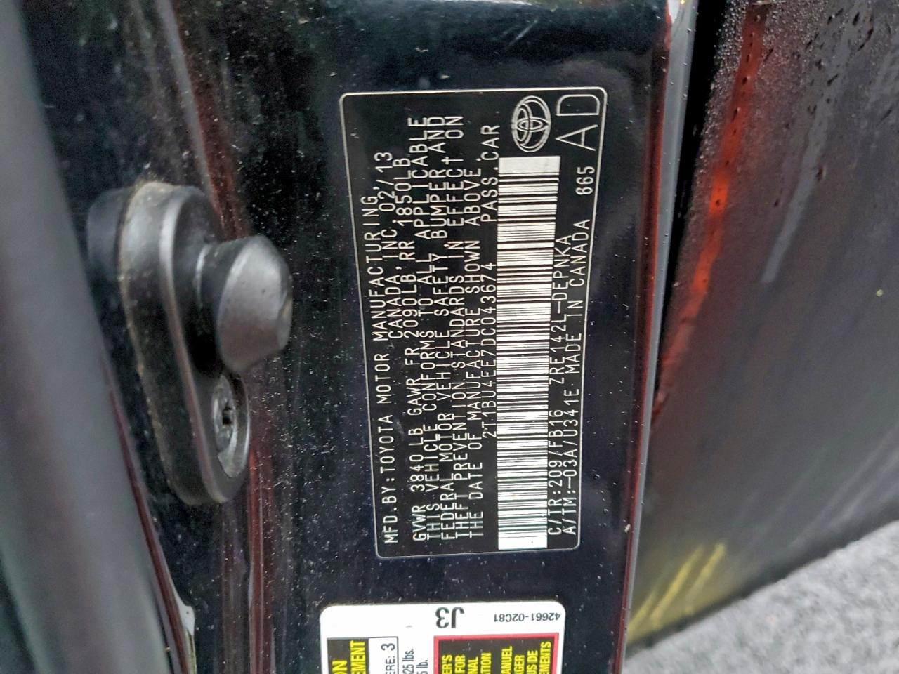 Toyota Corolla Base Image 10