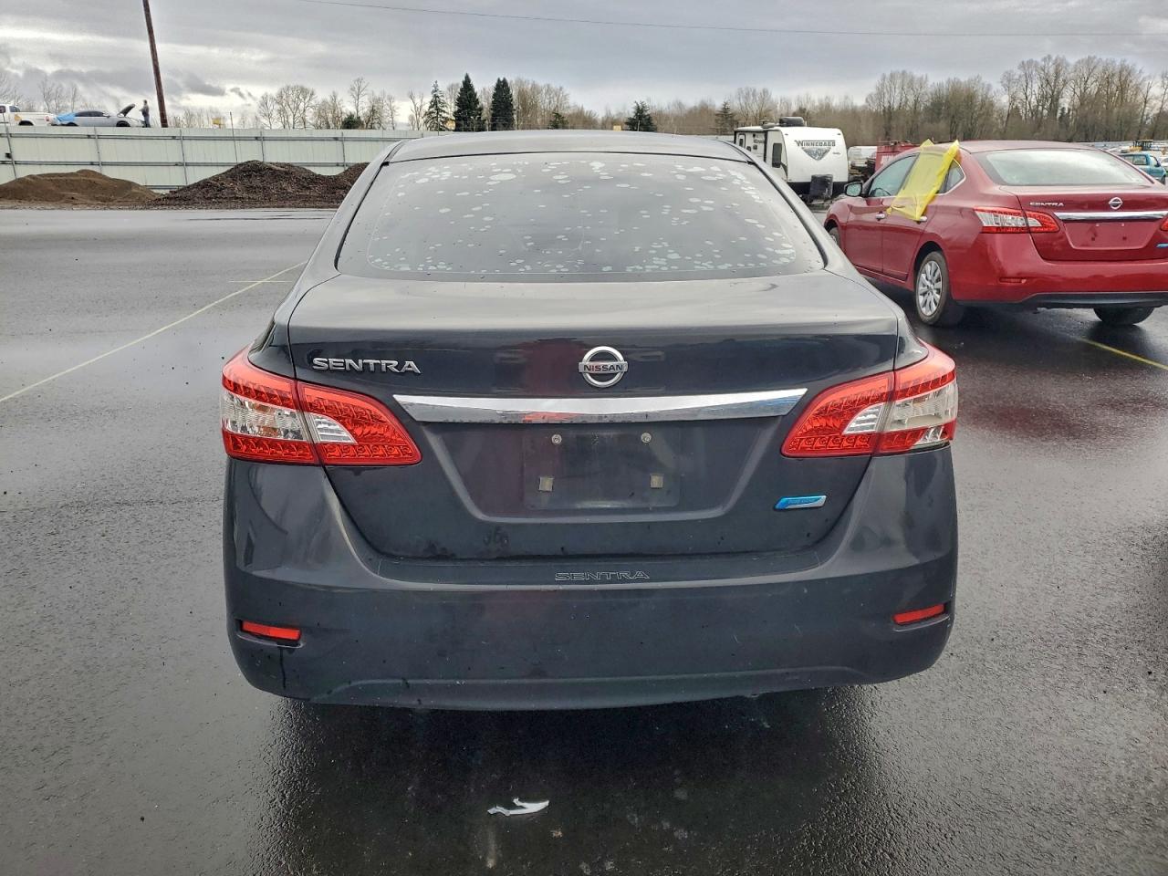 Nissan Sentra S Image 6