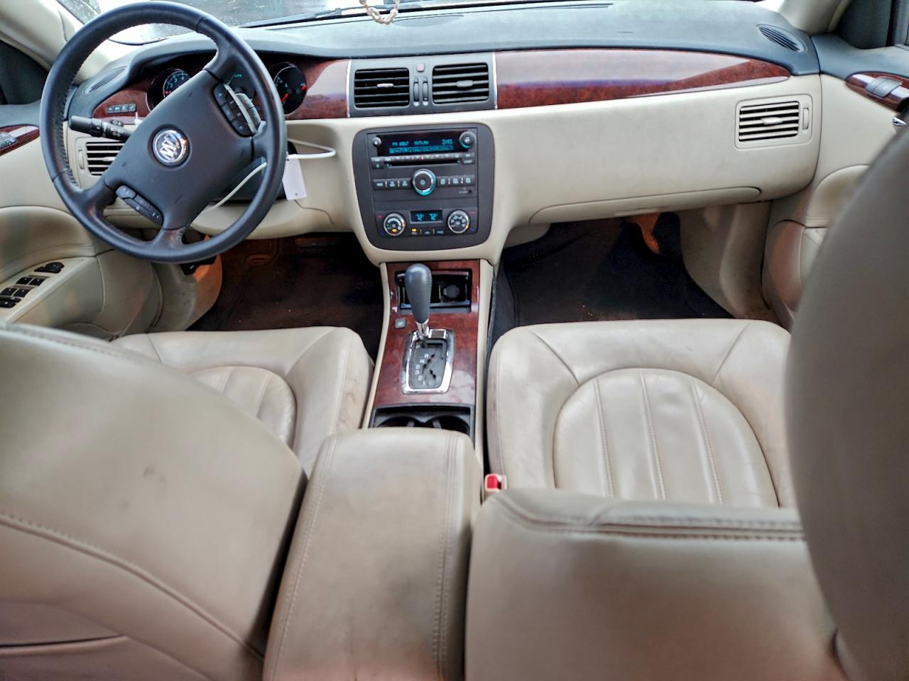 Buick Lucerne Cxl Image 11