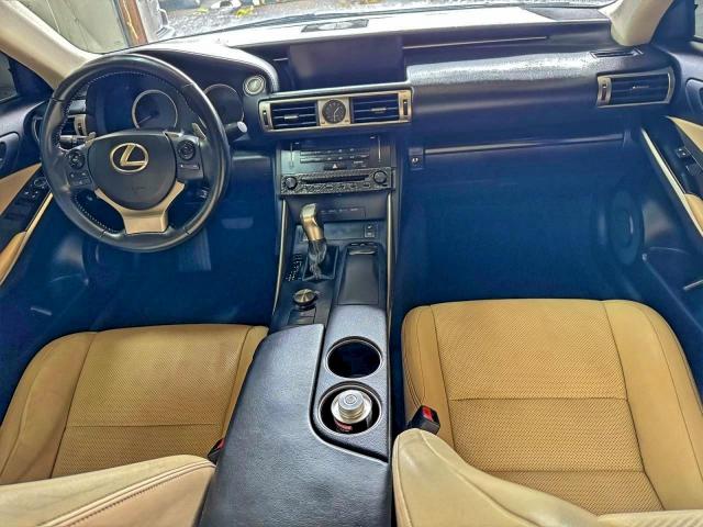 Lexus Is 350 Image 9