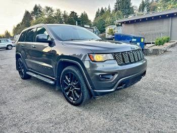  Salvage Jeep Grand Cherokee