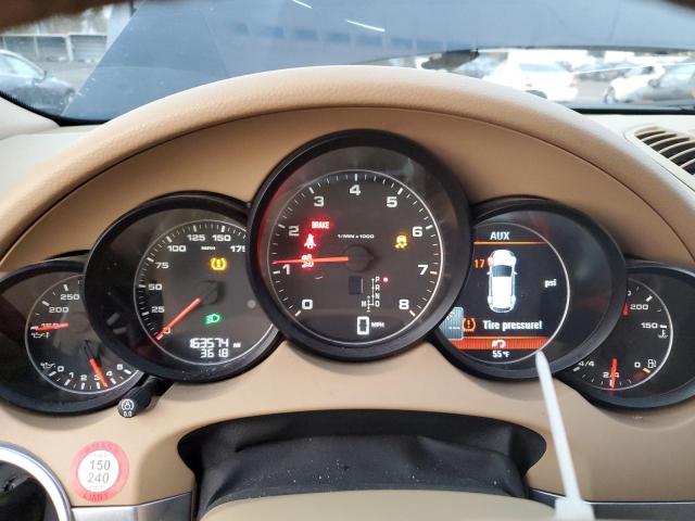 Porsche Cayenne Image 12