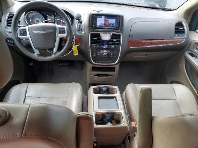 Chrysler Minivan Touring Image 11