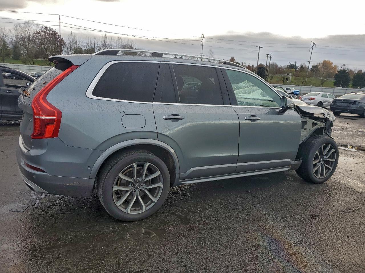 Volvo XC90 T6 Image 3