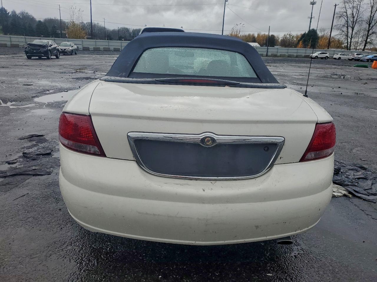 Chrysler Sebring Limited Image 6