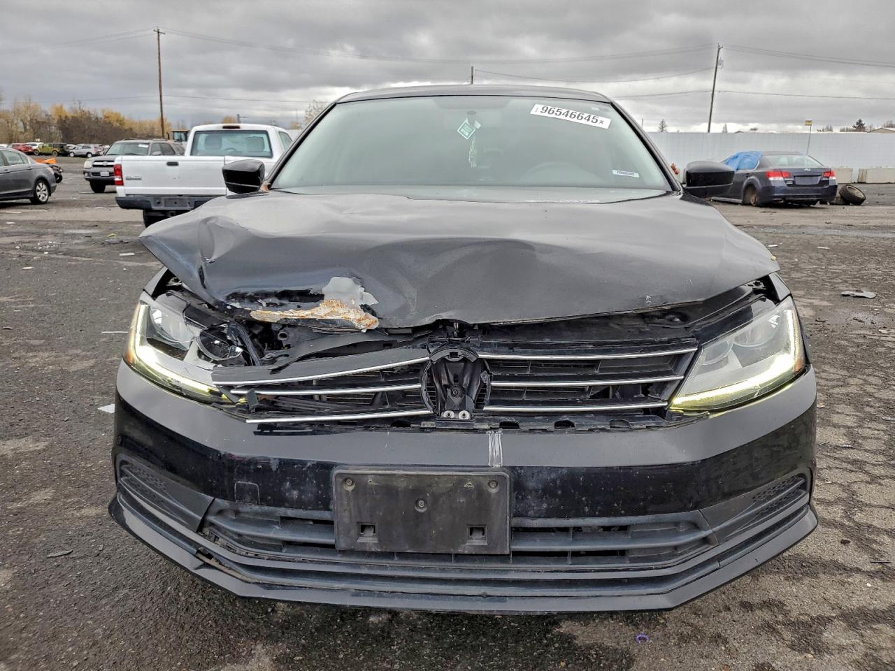 Volkswagen Jetta S Image 6