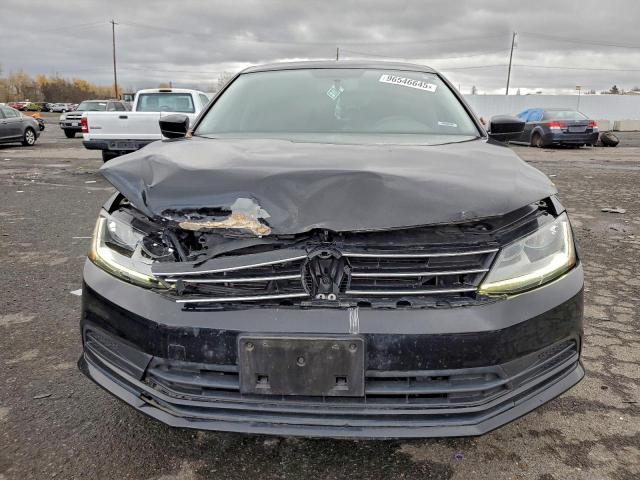 Volkswagen Jetta S Image 6