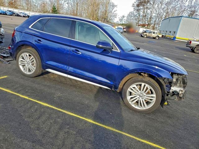 Audi Q5 Premium Plus Image 2