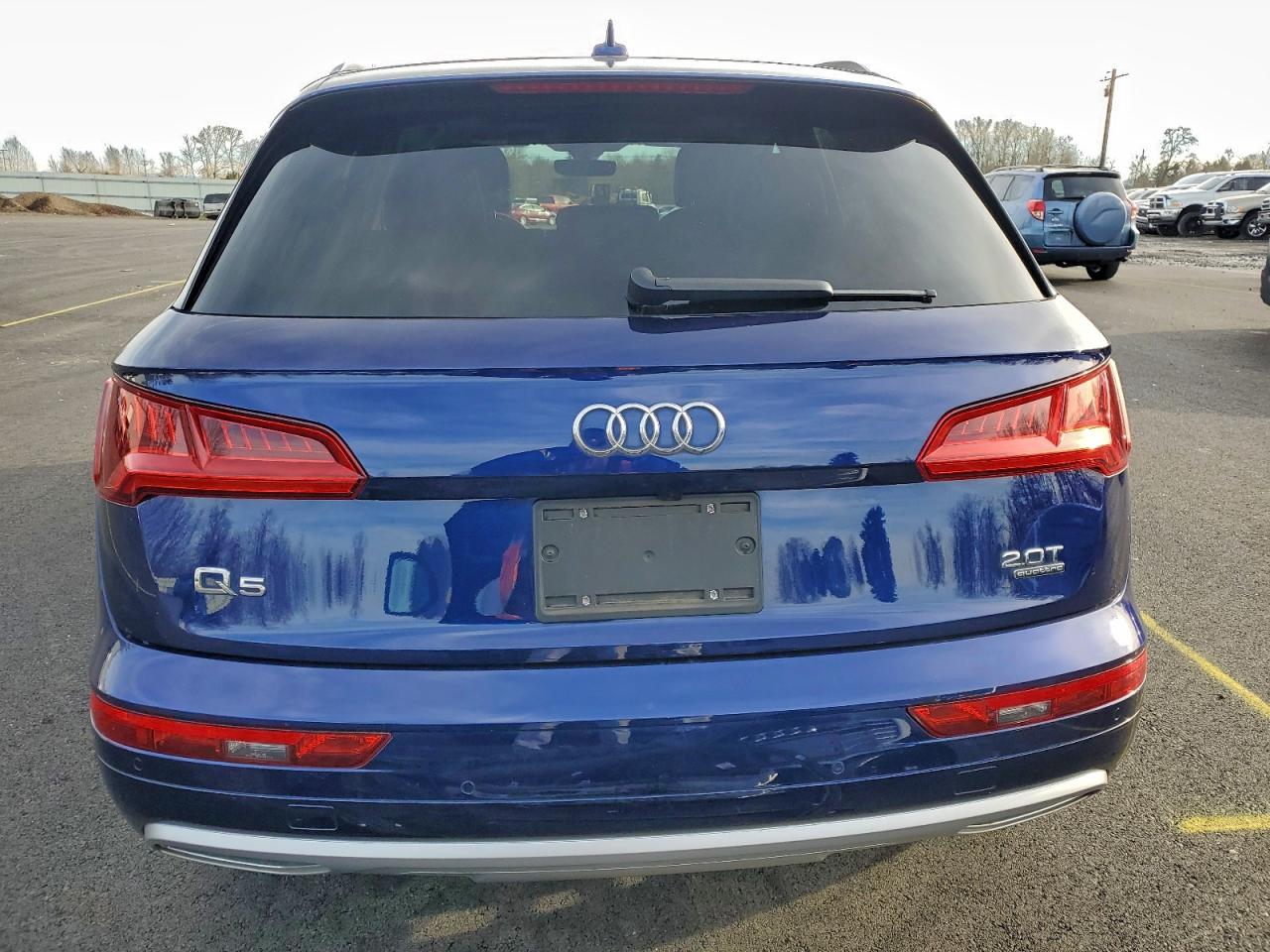 Audi Q5 Premium Plus Image 13