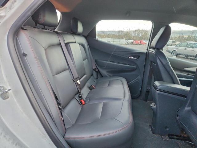 Chevrolet Bolt Premier Image 4