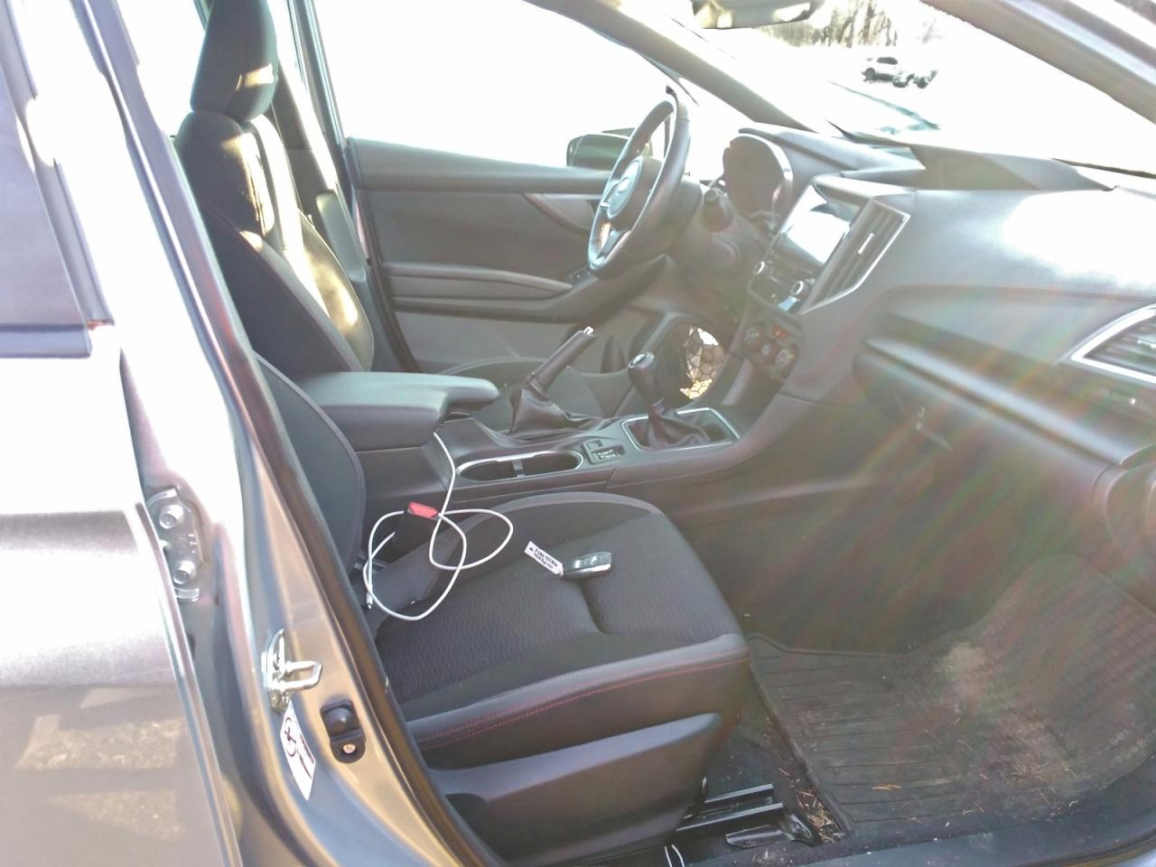 Subaru Impreza Sport Image 4