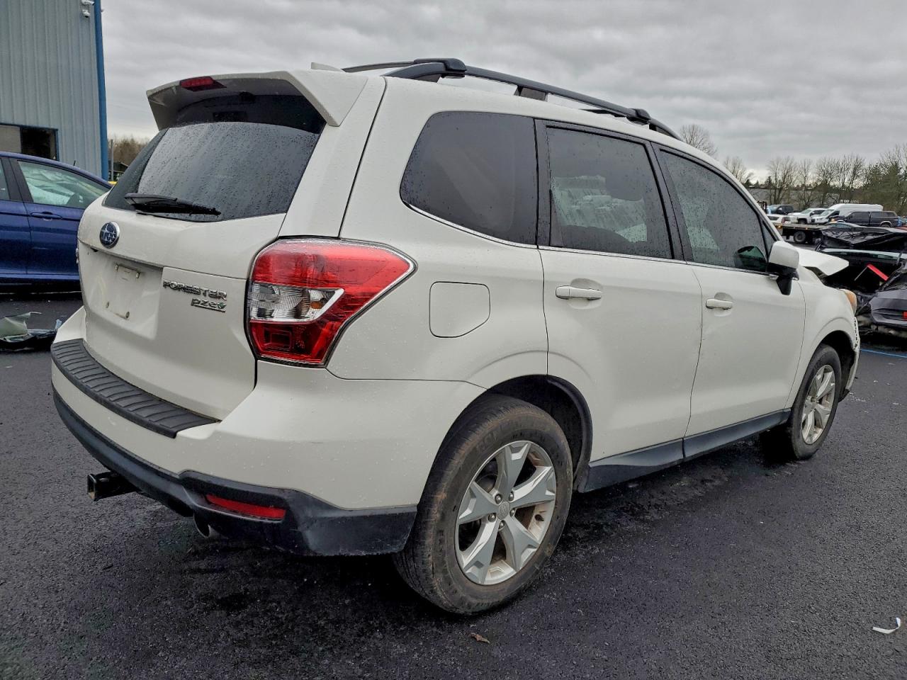 Subaru Forester 2.5i Limited Image 3