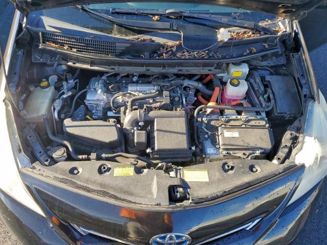 Toyota Prius Image 10