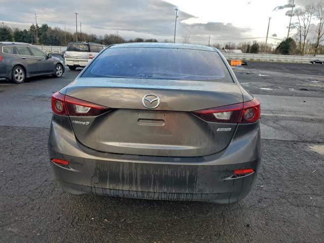 Mazda 3 Sport Image 4