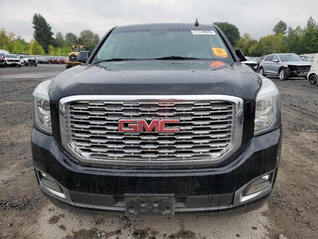 GMC Yukon Denali Image 6