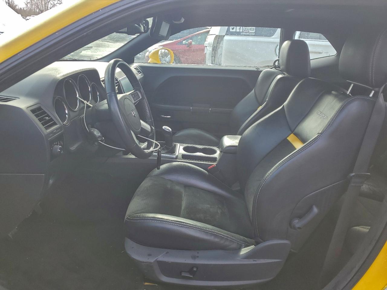 Dodge Challenger Srt-8 Image 3