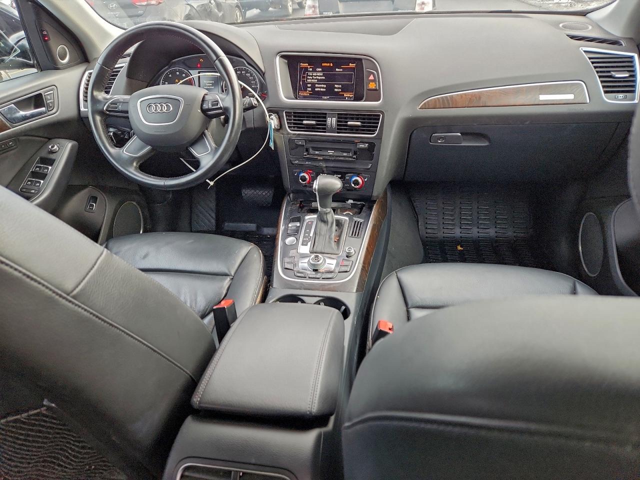Audi Q5 Premium Plus Image 3