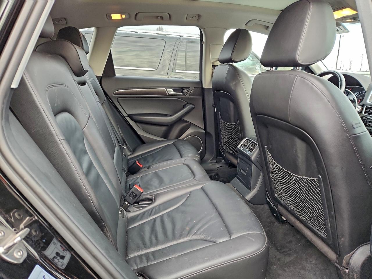 Audi Q5 Premium Plus Image 14