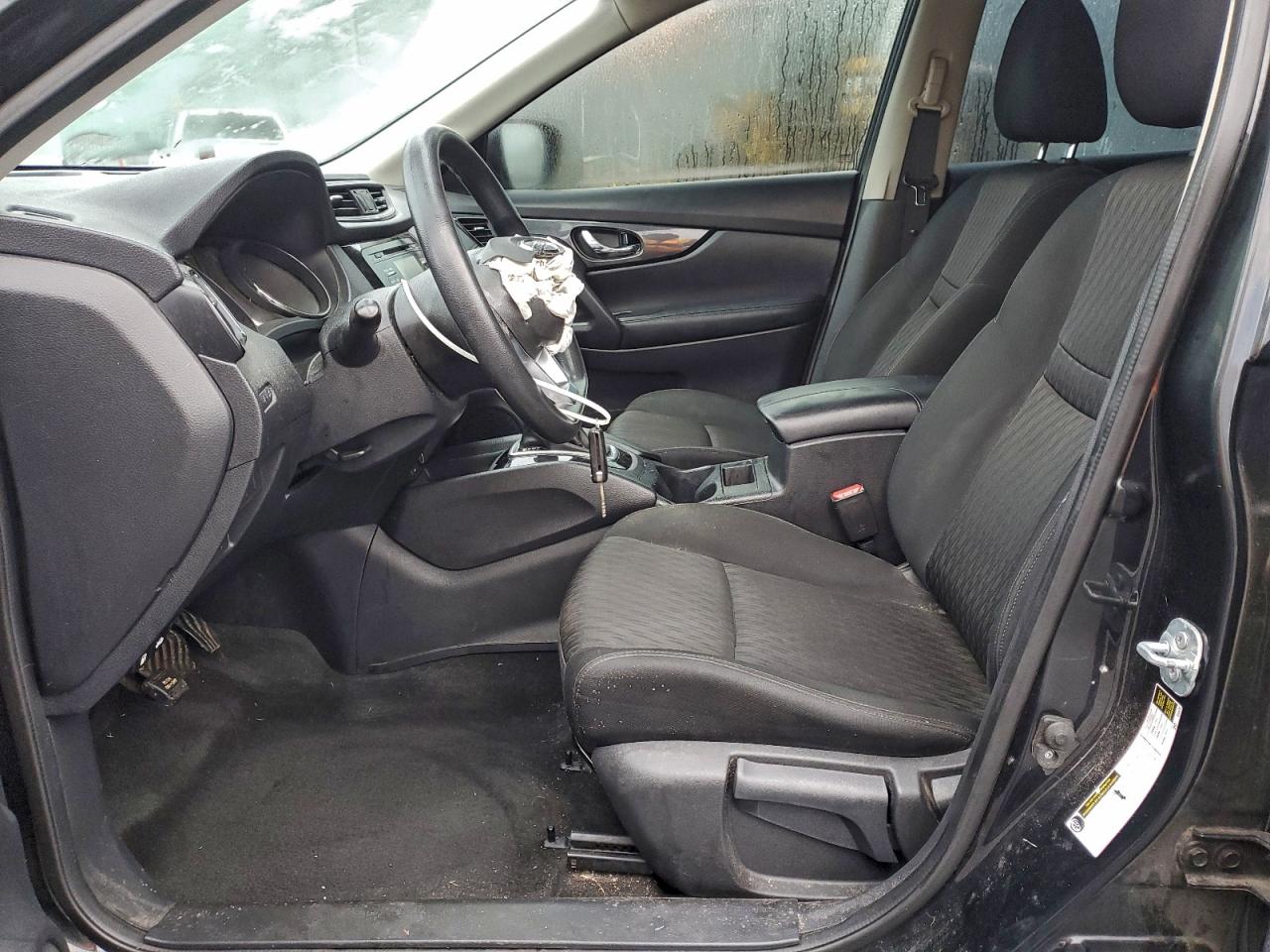 Nissan Rogue S Image 13