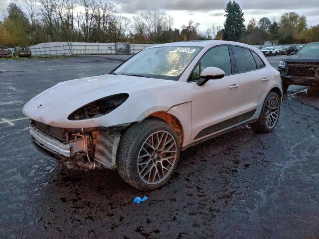  Salvage Porsche Macan
