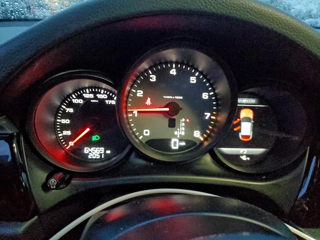 Porsche Macan S Image 2