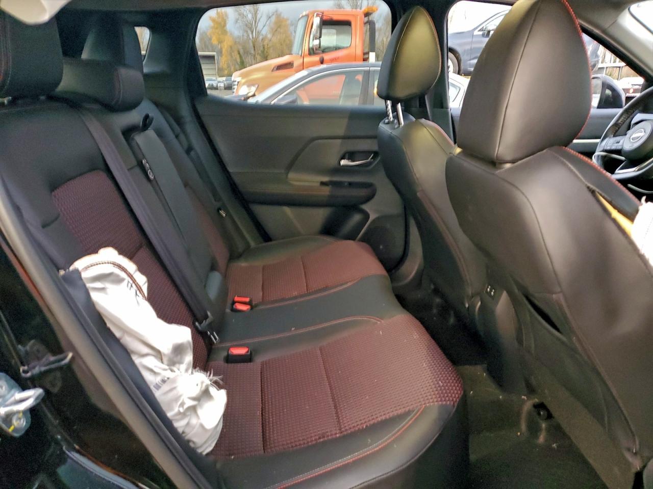 Nissan Kicks Sr Image 8