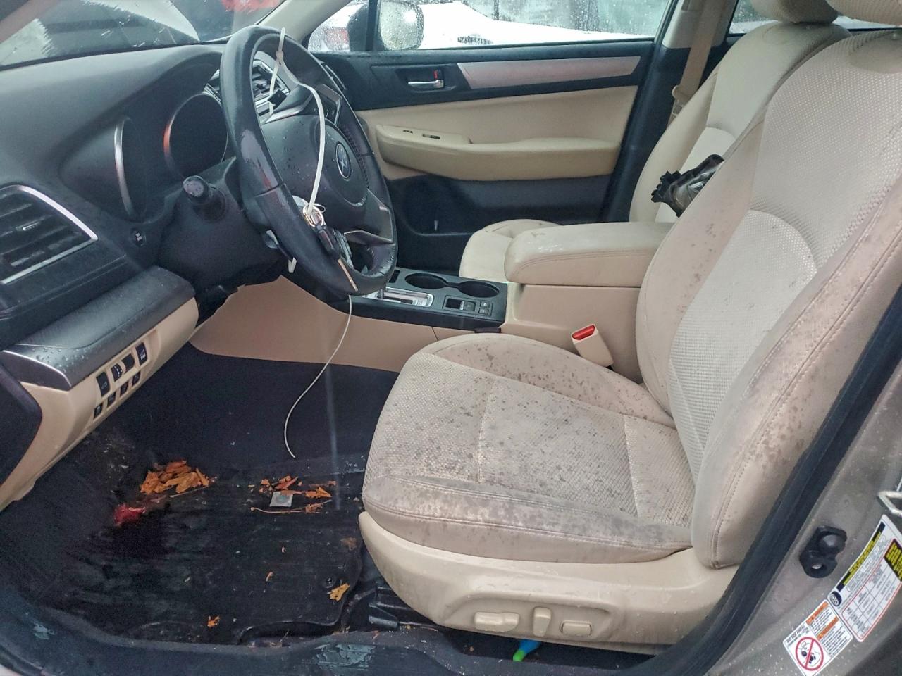 Subaru Outback 2.5i Premium Image 3