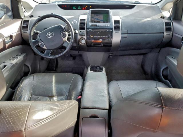 Toyota Prius Image 12