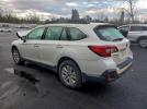 Subaru Outback 2.5i Image 2