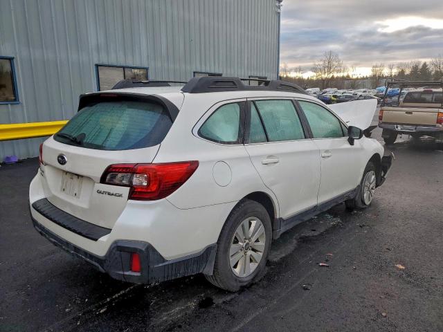 Subaru Outback 2.5i Image 3