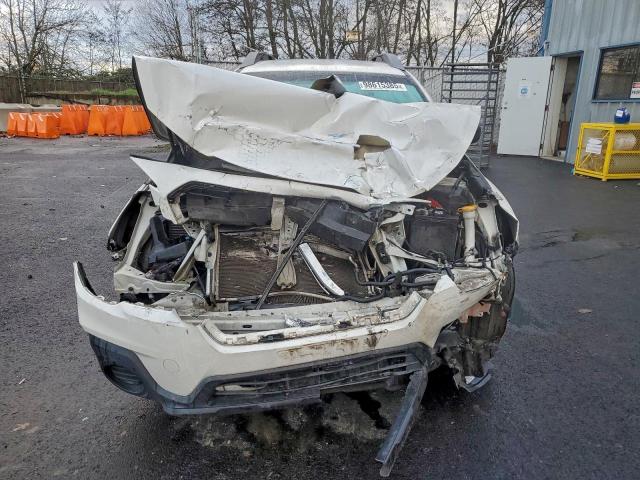 Subaru Outback 2.5i Image 5