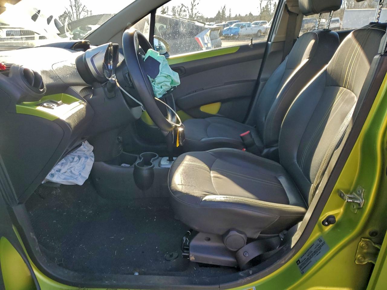 Chevrolet Spark 1lt Image 11